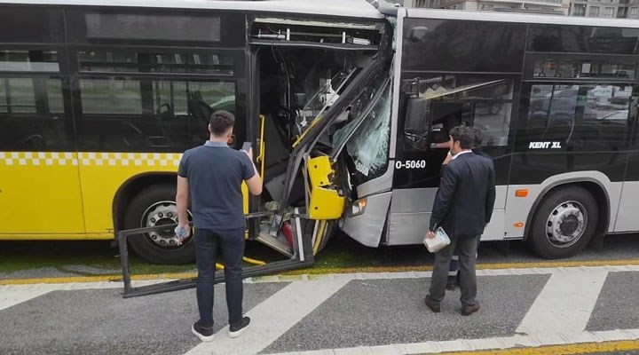 Beylikdüzü’nde metrobüsler kafa kafaya çarpıştı: 9 yaralı