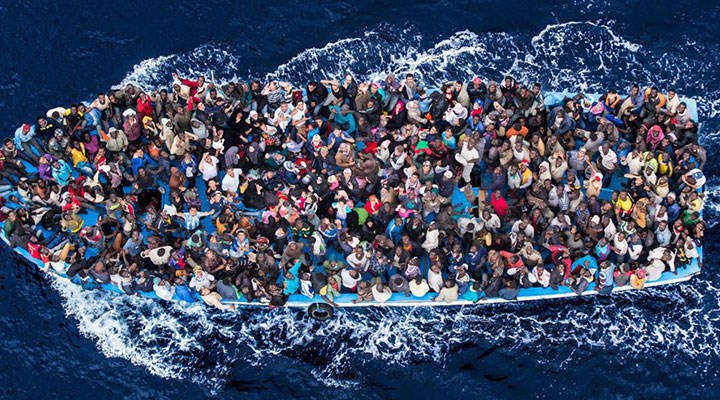 Bir yılda 3 binden fazla göçmen denizde hayatını kaybetti