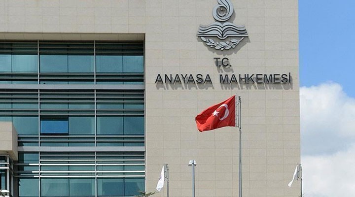 Erdoğan’ın evinin yakınında pankart açtığı için tutuklanan Kaya, 67 bin TL tazminat kazandı