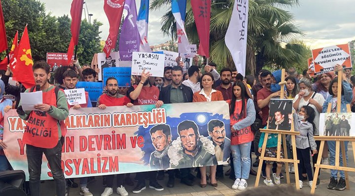 Üç Fidan, Adana'da anıldı: Denizlerin mücadelesi o günden bugüne yol gösteriyor