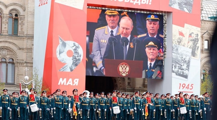 Zafer Günü kutlamalarında konuşan Putin'den Ukrayna savaşı mesajı