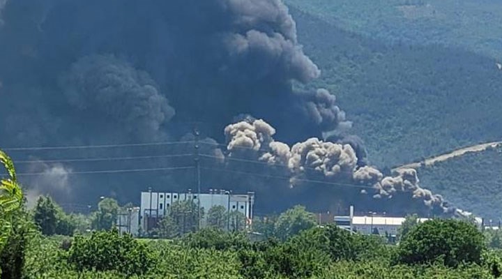 Bursa’da fabrikada çıkan yangın başka tesise sıçradı