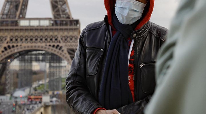 Fransa'da toplu taşıma araçlarında maske zorunluluğu kaldırıldı