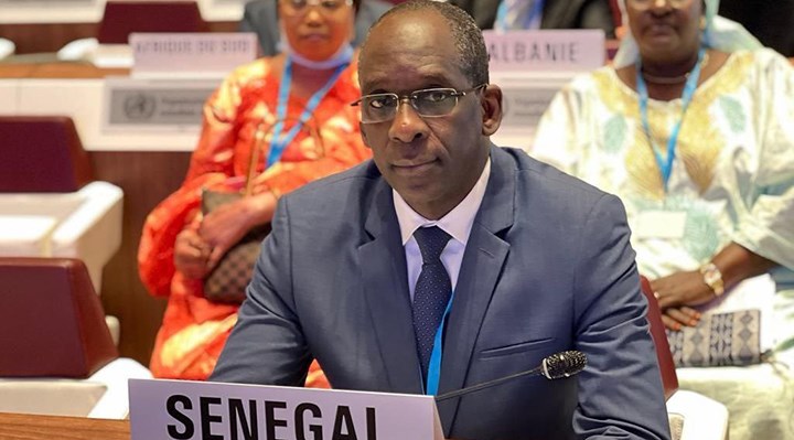 Senegal'de 11 bebeğin öldüğü hastane yangınının ardından sağlık bakanı görevden alındı