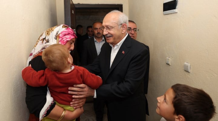 Kılıçdaroğlu, Erdoğan'ın 'açlık yok' sözlerine elektriği kesilen ailenin yanından cevap verdi