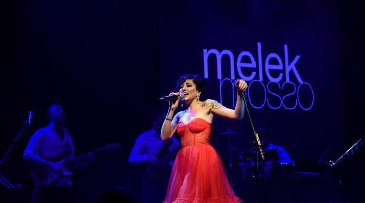 Konseri iptal edilen Melek Mosso: Konuşmaktan, şarkı söylemekten asla ve asla vazgeçmeyeceğim