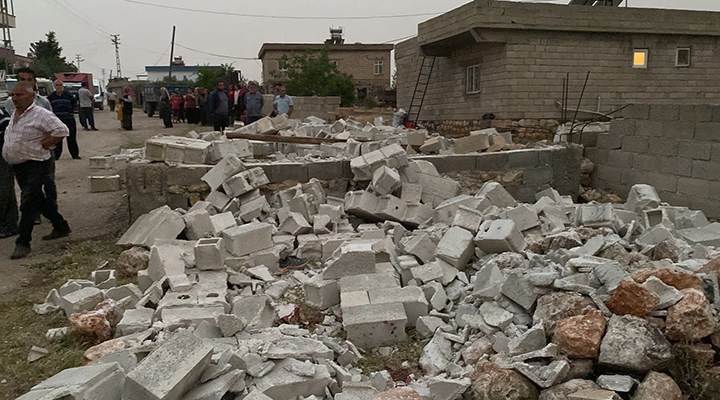 İnşaat duvarı çöktü: 2 çocuk hayatını kaybetti