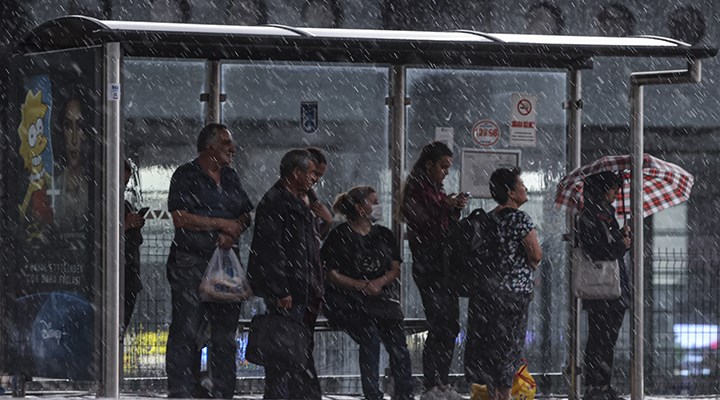 Ankara Valiliğinden kuvvetli gök gürültülü sağanak yağış uyarısı