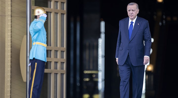 Erdoğan'a hakaret davasında "katil ve hırsız" ifadeleri kaba eleştiri sayıldı: Övgüden hoşlananlar, eleştiriye de hoşgörülü olmalı