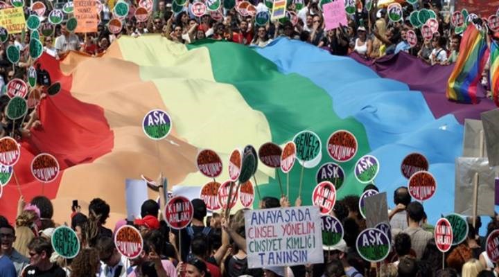 Çanakkale'de hedef gösterilen Onur Haftası etkinlikleri yasaklandı