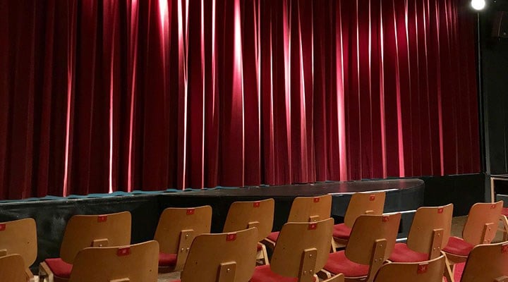 Tiyatro salonu sayısı yüzde 44, sinema salonu sayısı yüzde 11 azaldı