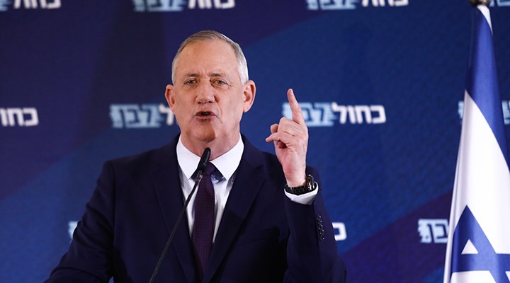 İsrail Savunma Bakanı: Ne yazık ki hükümet değişikliği faslını gerçekleştiriyoruz