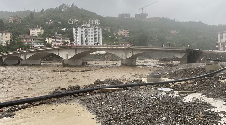 İMO Ankara'dan sel açıklaması: Öngörülebilir durumlar için 'afet' nitelemesini kullanmak doğru mudur?