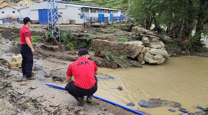Kastamonu'daki sel felaketinde kaybolmuştu: 22 yaşındaki gencin kıyafeti ve ayakkabısı bulundu