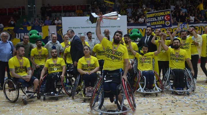 Tekerlekli Sandalye Basketbol Süper Ligi'nde şampiyon Fenerbahçe oldu