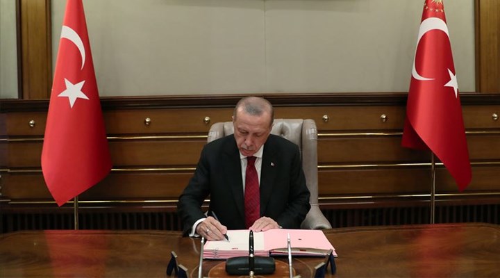 Resmi Gazete'de yayımlandı: Erdoğan, üç ismi görevden aldı