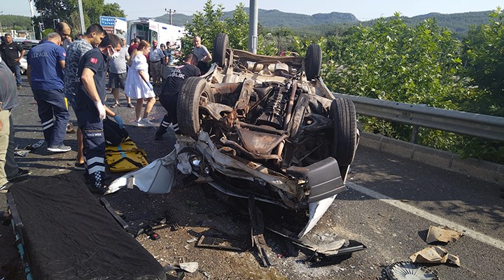 Muğla'da zincirleme trafik kazası: 2 ölü, 4 yaralı