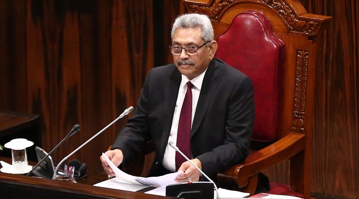 İstifa kararı alan Sri Lanka Devlet Başkanı’ndan ‘akaryakıt’ talimatı