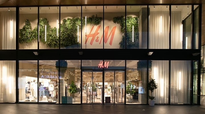 H&M Rusya'daki faaliyetlerini sonlandırma kararı aldı