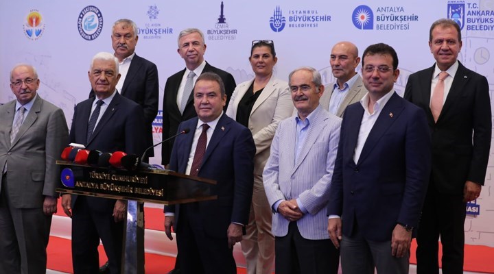 AKP, CHP'li büyükşehir belediyeleri için rapor hazırlayacak