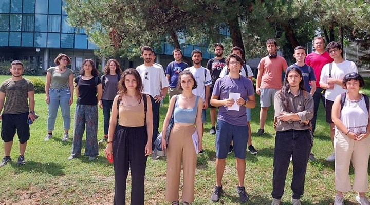 İTÜ öğrencileri yüzde 150 yemek zammını protesto etti