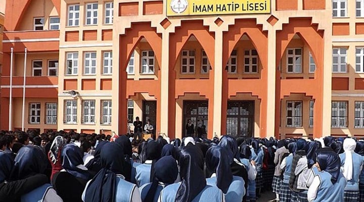 AKP'nin sistemi öğrenciler ile uyumsuz: İmam hatipli imam hatip istemiyor
