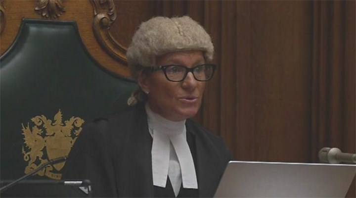 İngiltere’de ilk kez bir mahkeme kararı, kamerayla kaydedilip TV'lerde yayınlandı