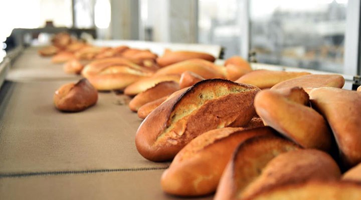 İzmir'de halk ekmek zamlandı
