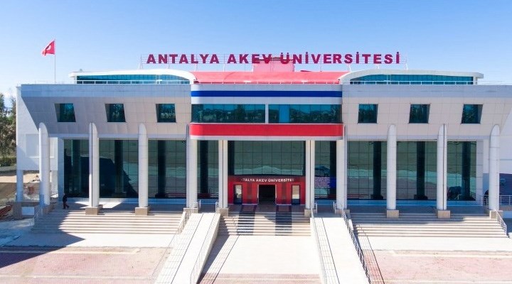 YÖK'ten Akev Üniversitesi ile ilgili 5 soruşturma: Sahte diploma, ihale yolsuzlukları, plaka sahtekârlığı...