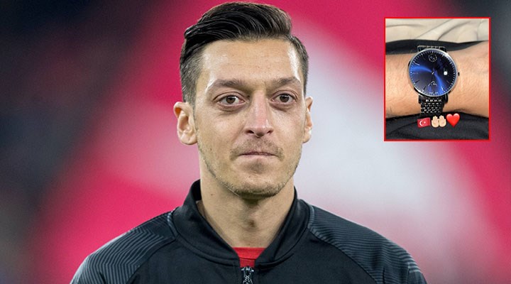 Mesut Özil, Cumhurbaşkanlığı forslu ve Erdoğan imzalı saatini paylaştı