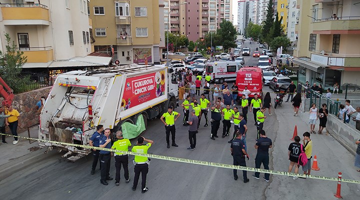Adana’da çöp kamyonunun altında kalan 12 yaşındaki çocuk yaşamını yitirdi