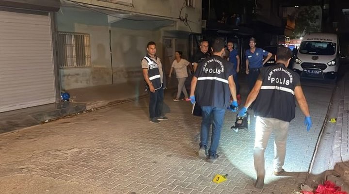 Adana'da rastgele ateş açıldı: 17 yaşındaki çocuk yaralandı