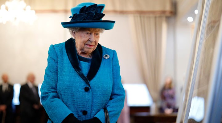 İngiltere Kraliçesi 2. Elizabeth tıbbi gözetim altına alındı