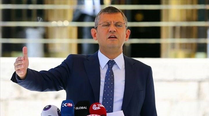 Özel'den "İzmir işgal altındadır" diyen Kurum'a: Erdoğan'ın atanmışı, hadsiz