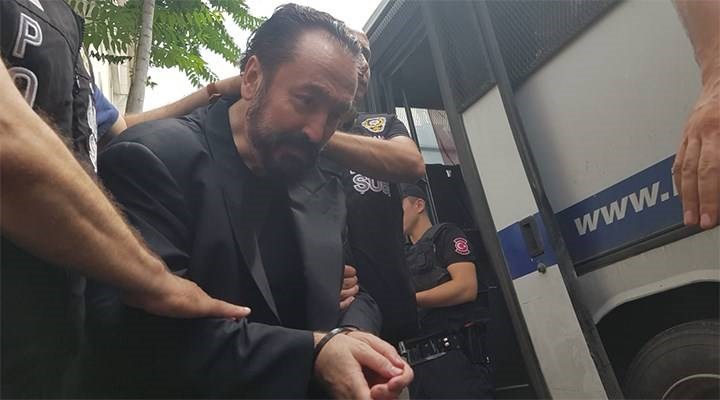 Adnan Oktar davasında sanıkların tutukluluğuna devam kararı