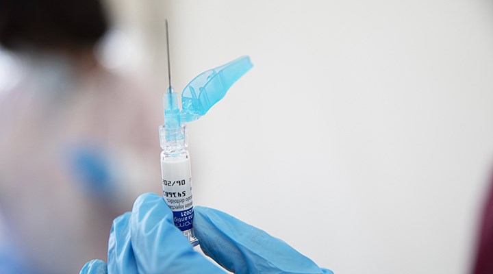 65 yaş üstü ve kronik hastalar için grip aşıları açıldı