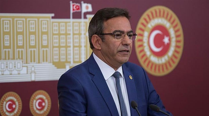 CHP'li Budak'tan basın kartlarına ilişkin soru önergesi: Kasıtlı olarak geciktiriliyor
