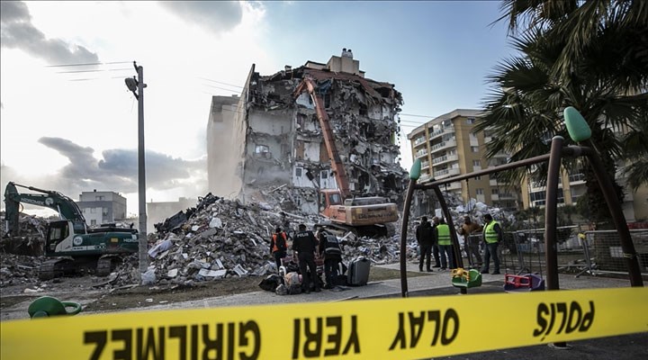 Depremde 11 kişinin öldüğü Barış Sitesi davasında, belediye görevlilerine hapis istemi