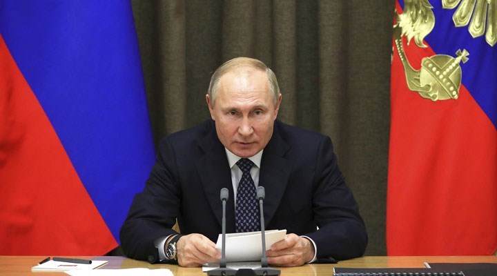 Putin, Ukrayna'nın dört bölgesini ilhak eden yasayı resmen imzaladı