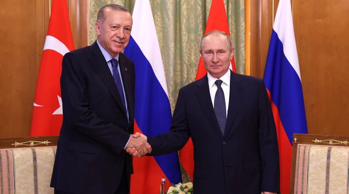 Kremlin: Putin ve Erdoğan, Türkiye'nin Ukrayna görüşmelerine ev sahipliğini görüşebilir