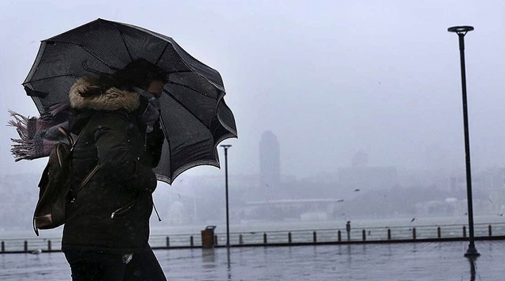 Valilikten uyarı: İstanbul'da fırtına bekleniyor