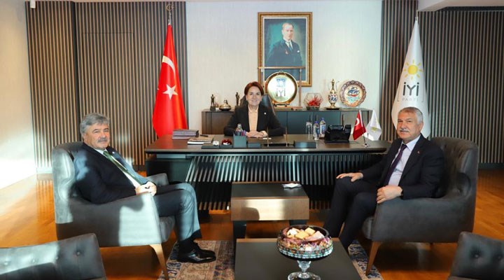 Akşener, Adana Büyükşehir Belediye Karalar ile bir araya geldi
