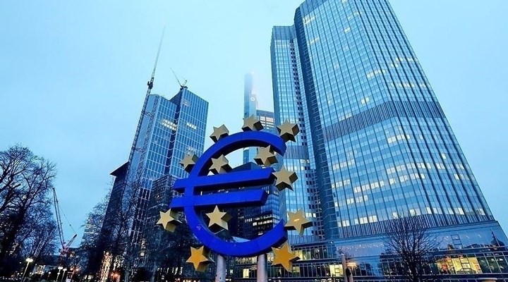 Euro Bölgesi'nde enflasyon beklentilerin üzerinde arttı