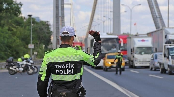 İstanbul Maratonu nedeniyle pazar günü bazı yollar trafiğe kapatılacak
