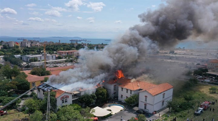 Balıklı Rum Hastanesi'nde çıkan yangına takipsizlik