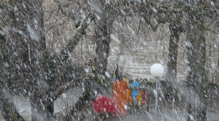 New York'ta kar fırtınası: 2 ölü