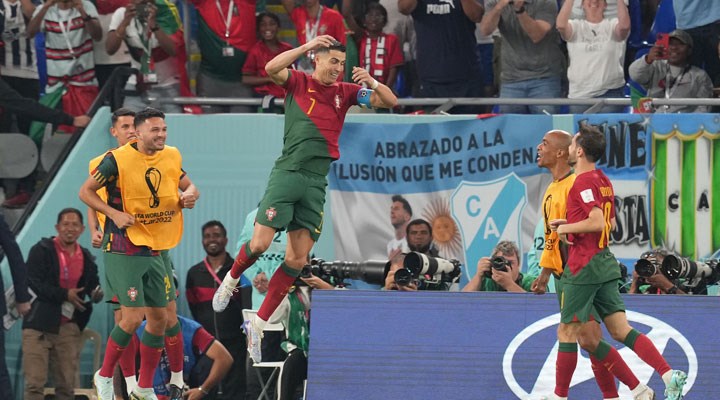 Ronaldo tarihe geçti: 5 gollü karşılaşmayı Portekiz kazandı