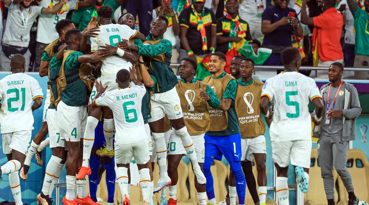 Dünya Kupası: Senegal, Katar'ı 3 golle geçti
