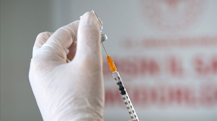 Eczacı Cem Kılınç: 'HPV aşısı ücretsiz olsun' mücadelesi kazanıma ulaştı