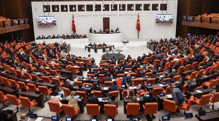 Kulis: AKP ve MHP, Anayasa değişikliğine 'ortam uygun olunca' bakacak